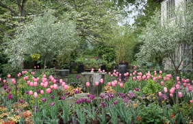 Chanticleer Garden